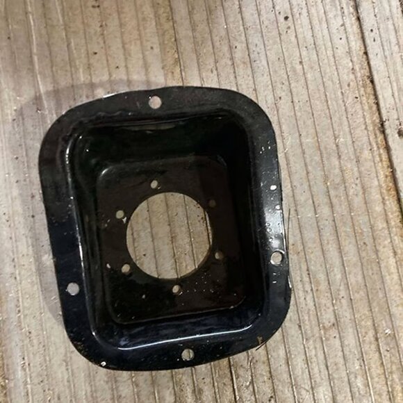 Crown Automotive Low Pitch Horn For 1976-1995 Jeep CJ & Wrangler – Direct Fit 5758484
